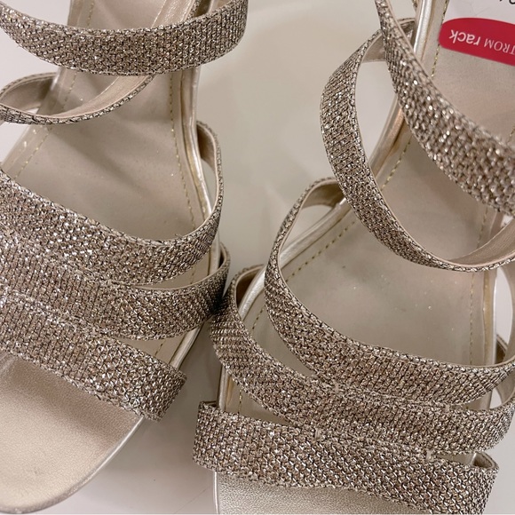 NEW! Glint glitter gold beige ankle wrap heeled platform sandals. Size 11. - Picture 9 of 9